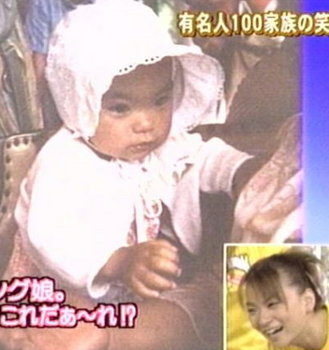 保田圭の赤ちゃんの画像.png
